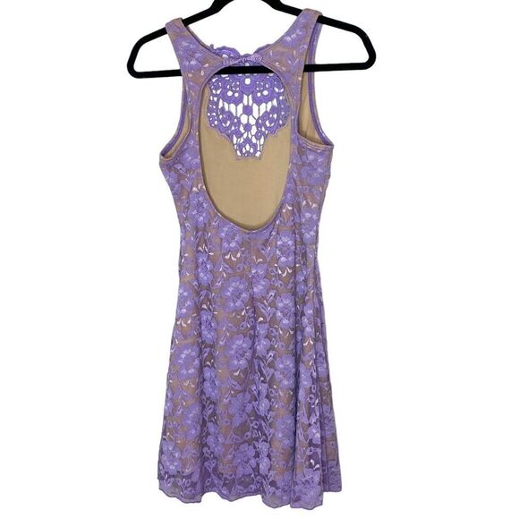 DRESS The Population - One Rad Girl Regina Lace Open Back Dress - Picture 6 of 13